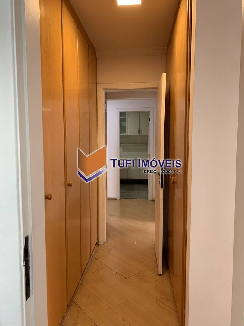 Apartamento à venda com 3 quartos, 127m² - Foto 18