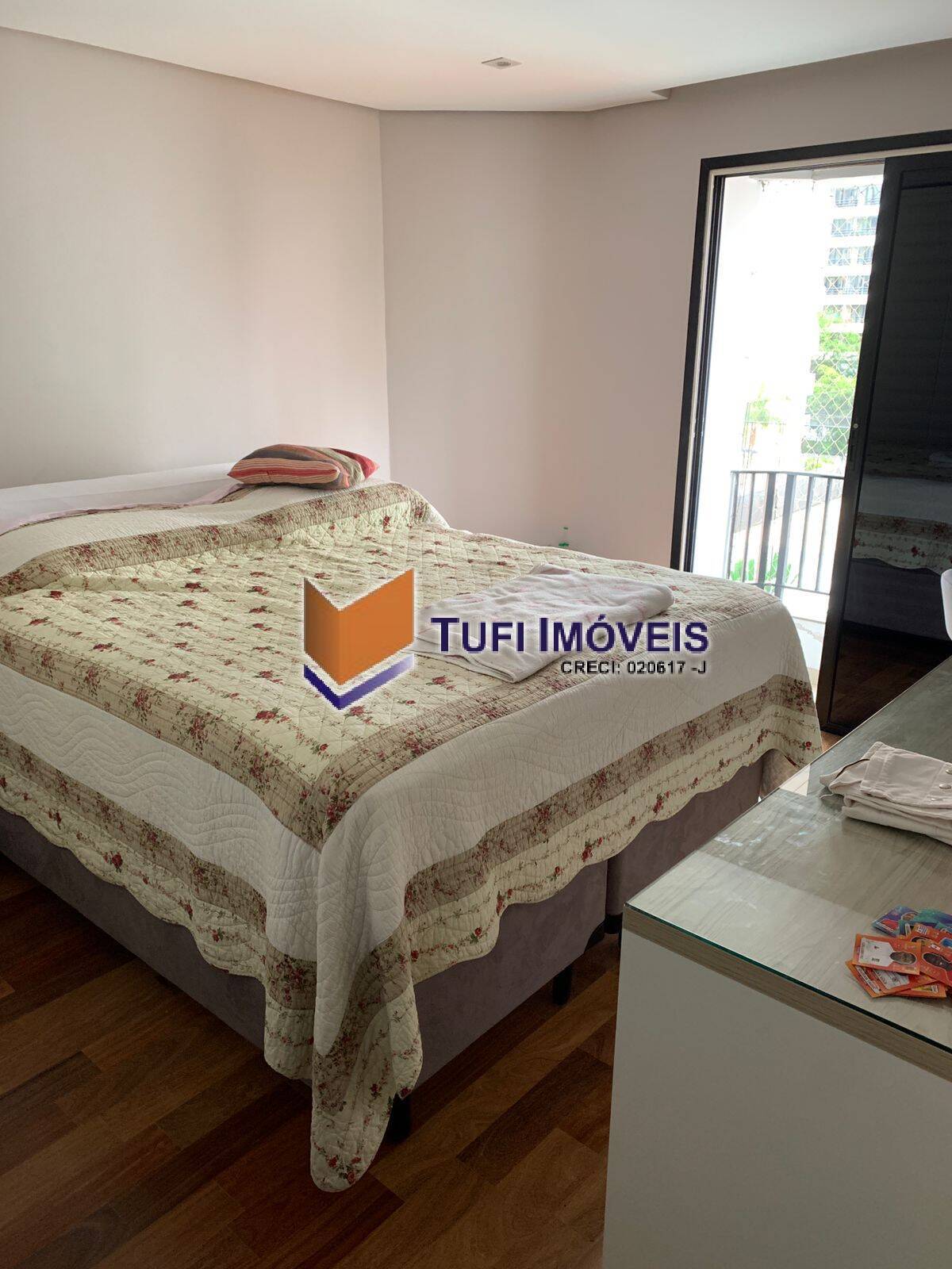 Apartamento à venda com 3 quartos, 150m² - Foto 6