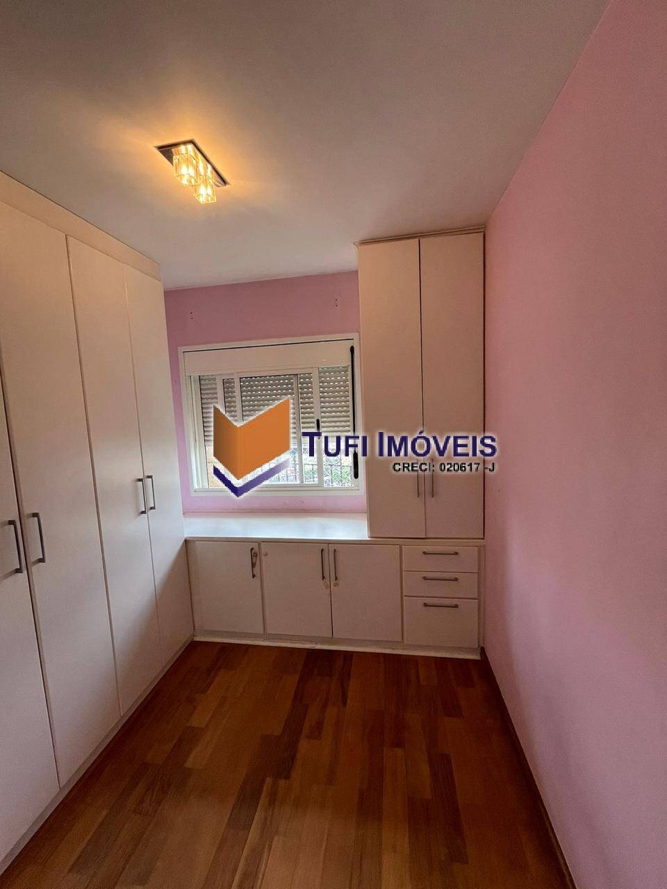 Apartamento à venda com 2 quartos, 70m² - Foto 17