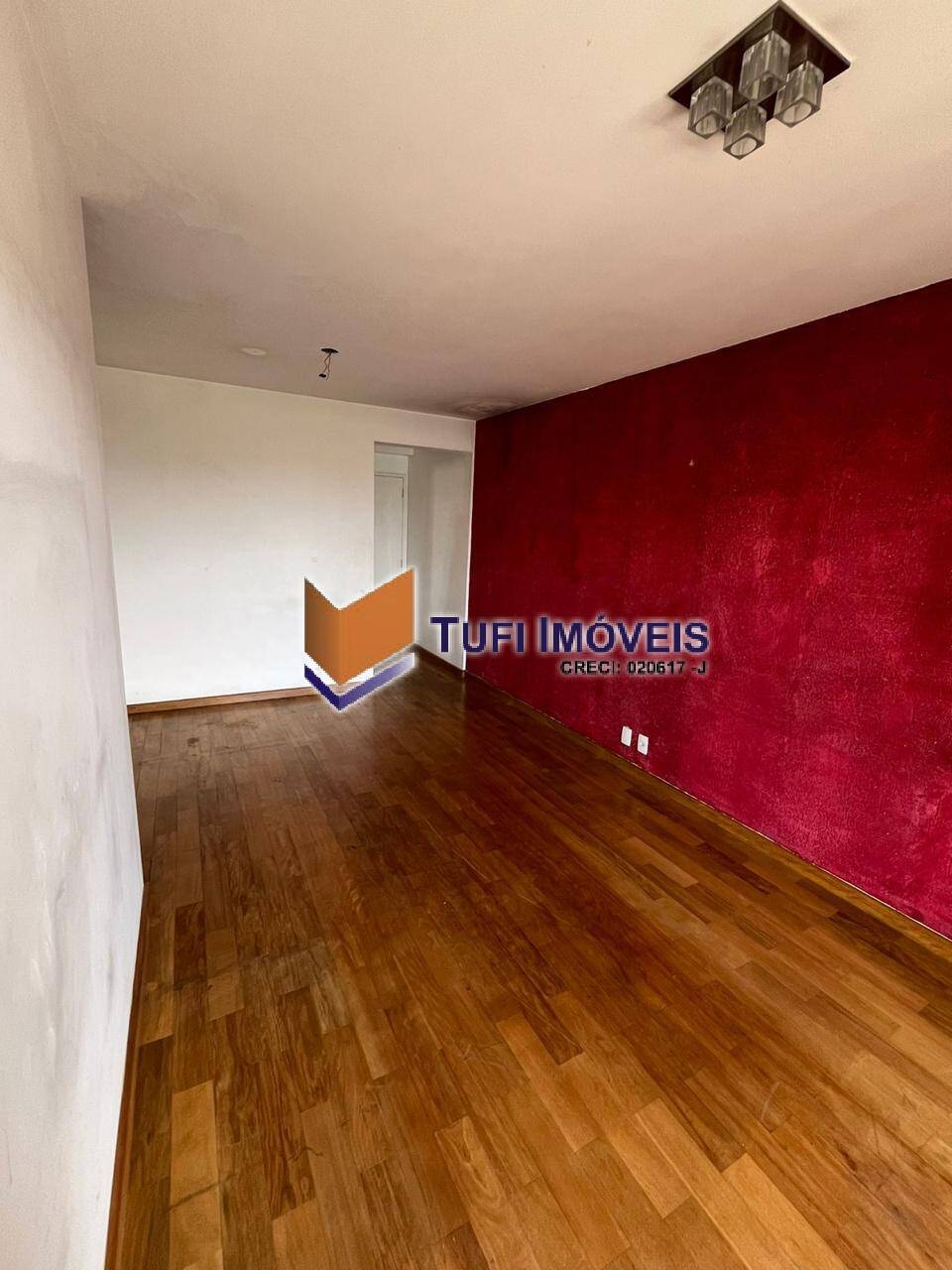 Apartamento à venda com 2 quartos, 70m² - Foto 3