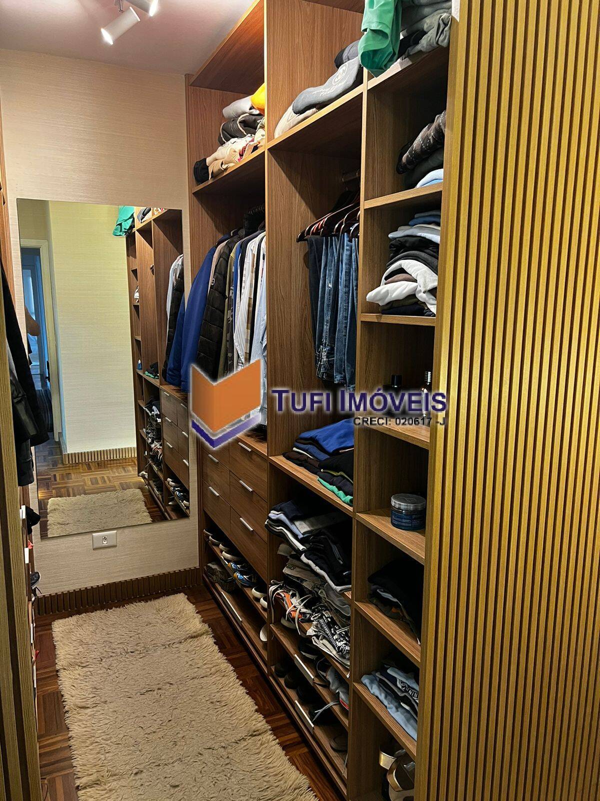 Apartamento à venda com 3 quartos, 170m² - Foto 23