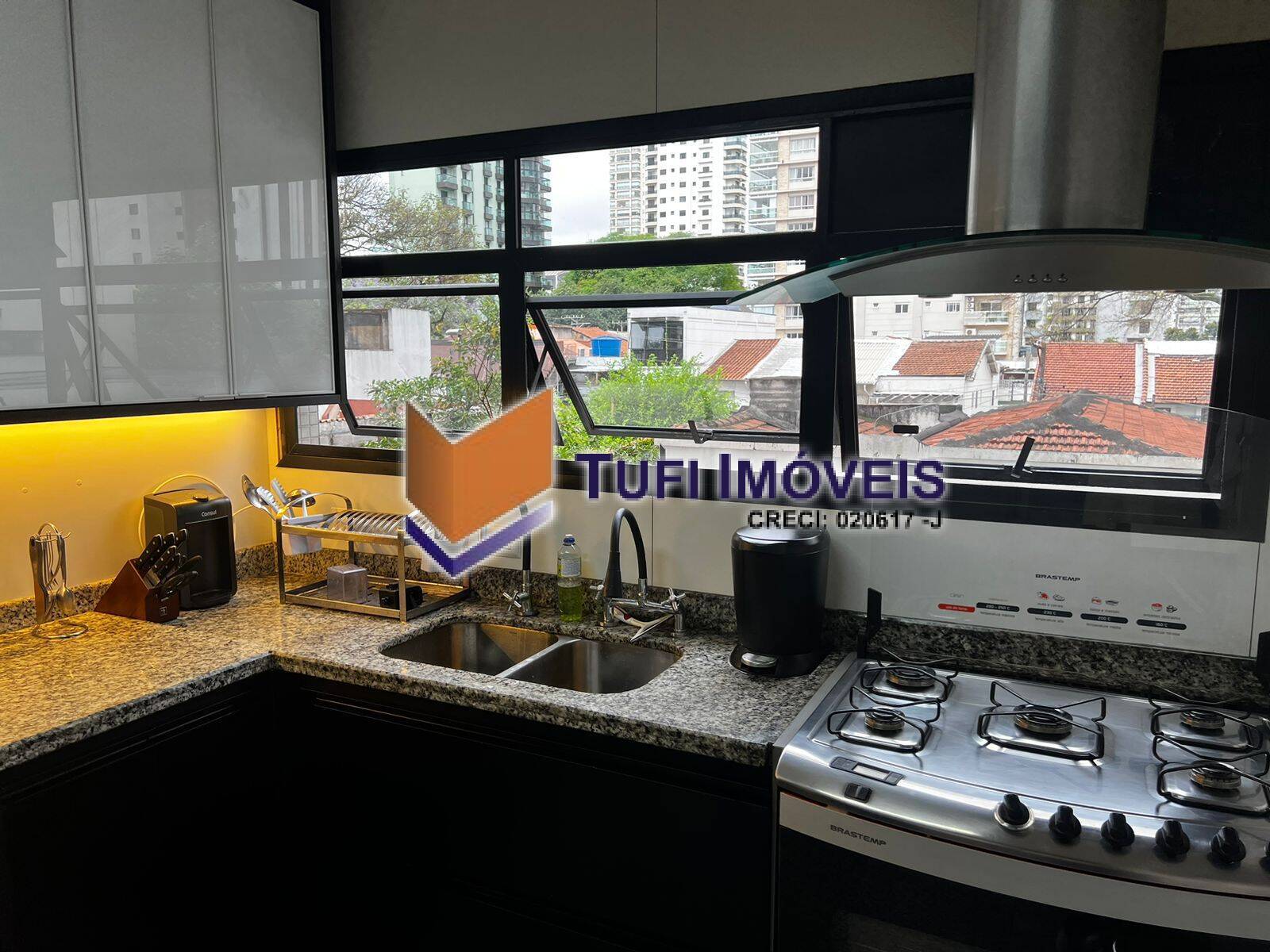 Apartamento à venda com 3 quartos, 170m² - Foto 13