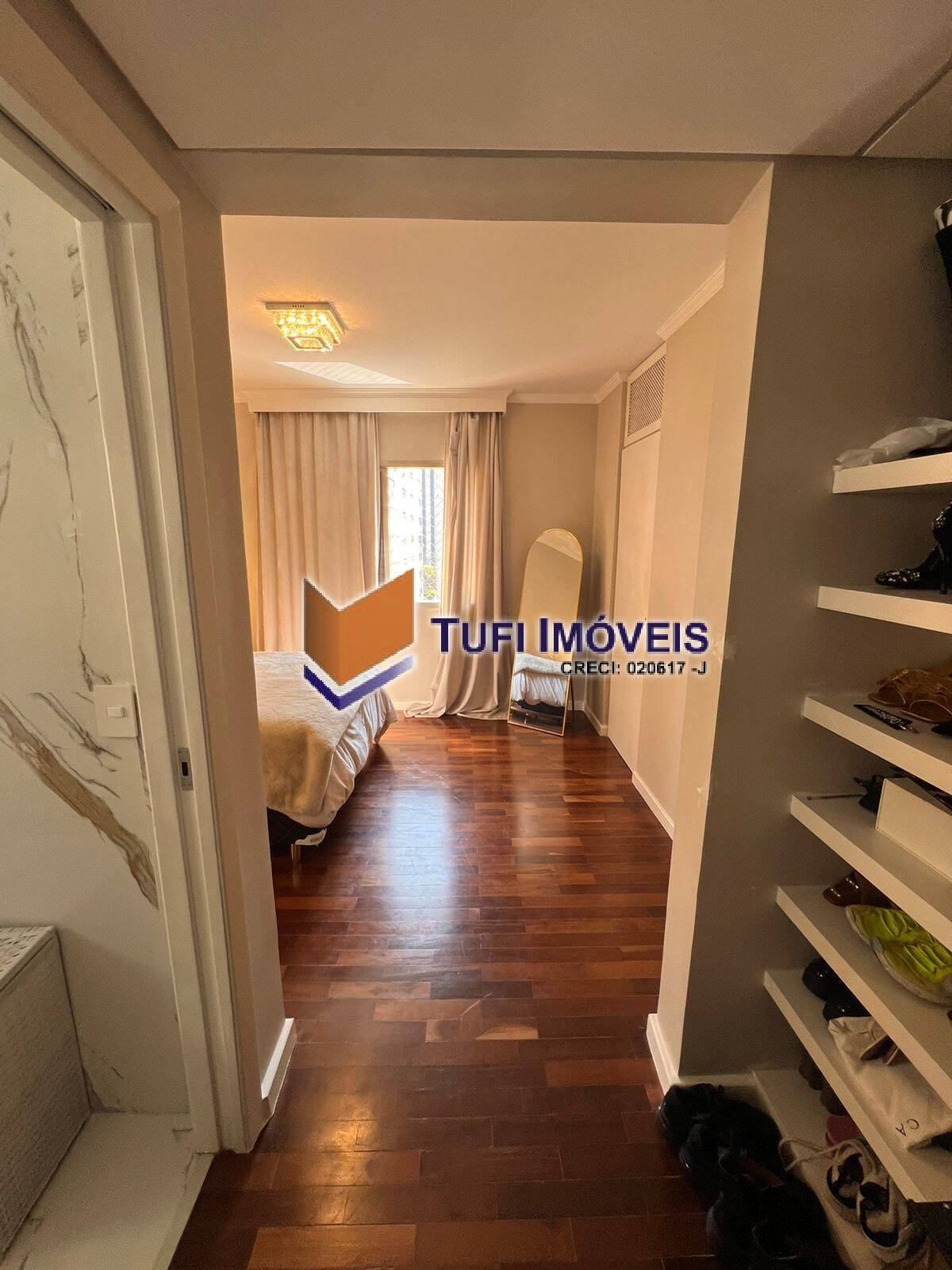 Apartamento à venda com 4 quartos, 200m² - Foto 14