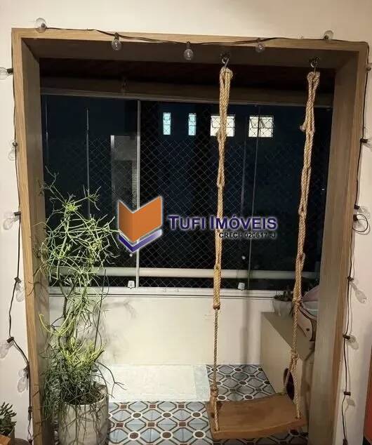 Apartamento à venda com 2 quartos, 89m² - Foto 2