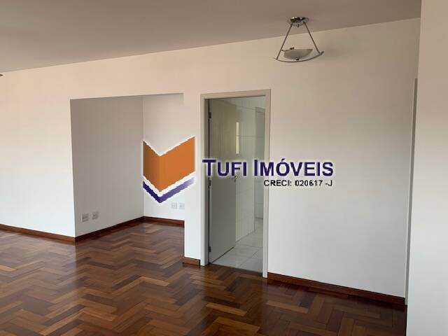 Apartamento para alugar com 3 quartos, 130m² - Foto 11