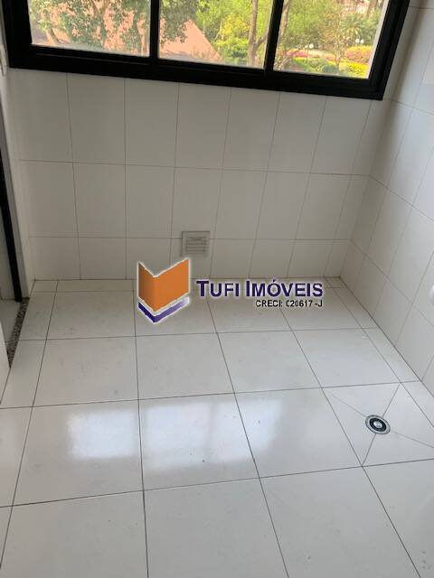 Apartamento para alugar com 3 quartos, 130m² - Foto 24