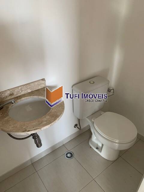 Apartamento para alugar com 3 quartos, 130m² - Foto 31