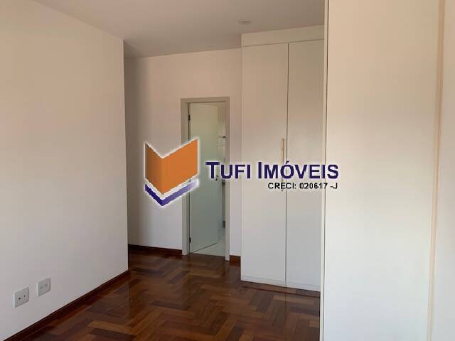 Apartamento para alugar com 3 quartos, 130m² - Foto 32