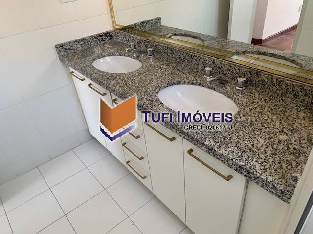 Apartamento para alugar com 3 quartos, 130m² - Foto 41