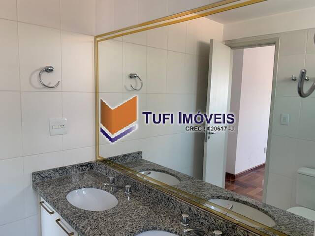 Apartamento para alugar com 3 quartos, 130m² - Foto 42