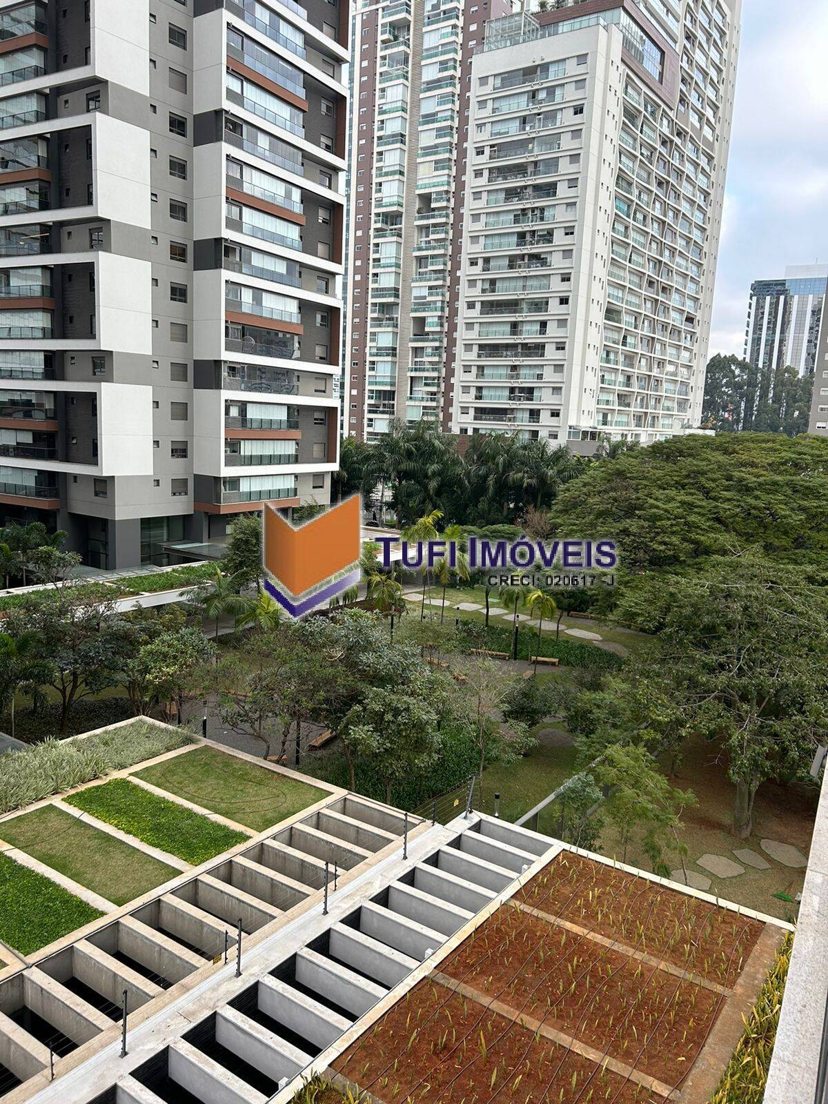 Apartamento à venda com 3 quartos, 131m² - Foto 5