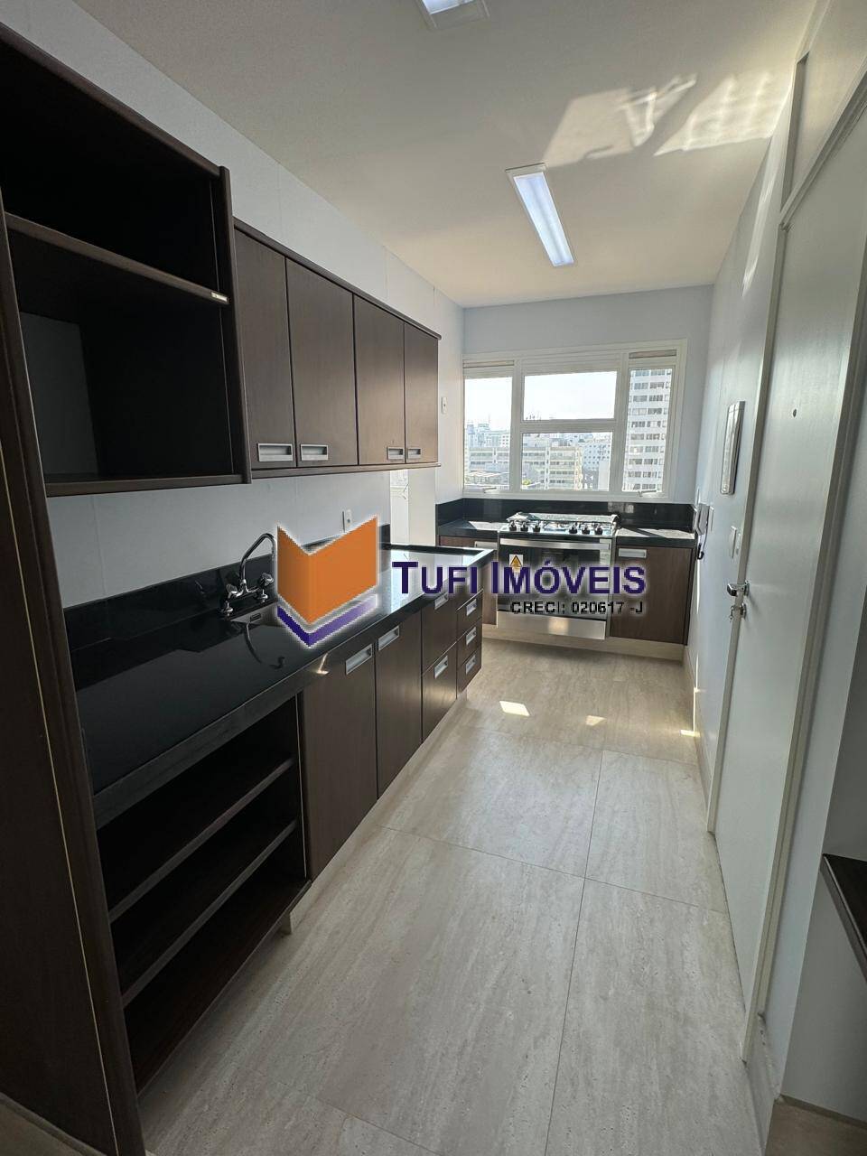 Apartamento para alugar com 2 quartos, 117m² - Foto 21