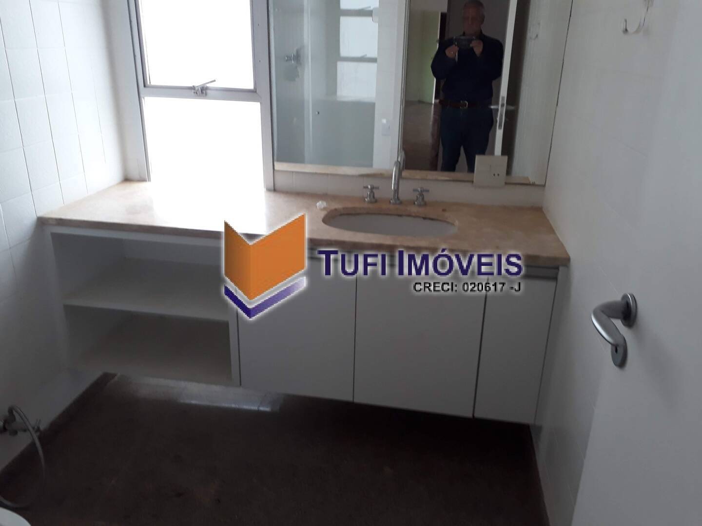 Apartamento à venda com 3 quartos, 150m² - Foto 9