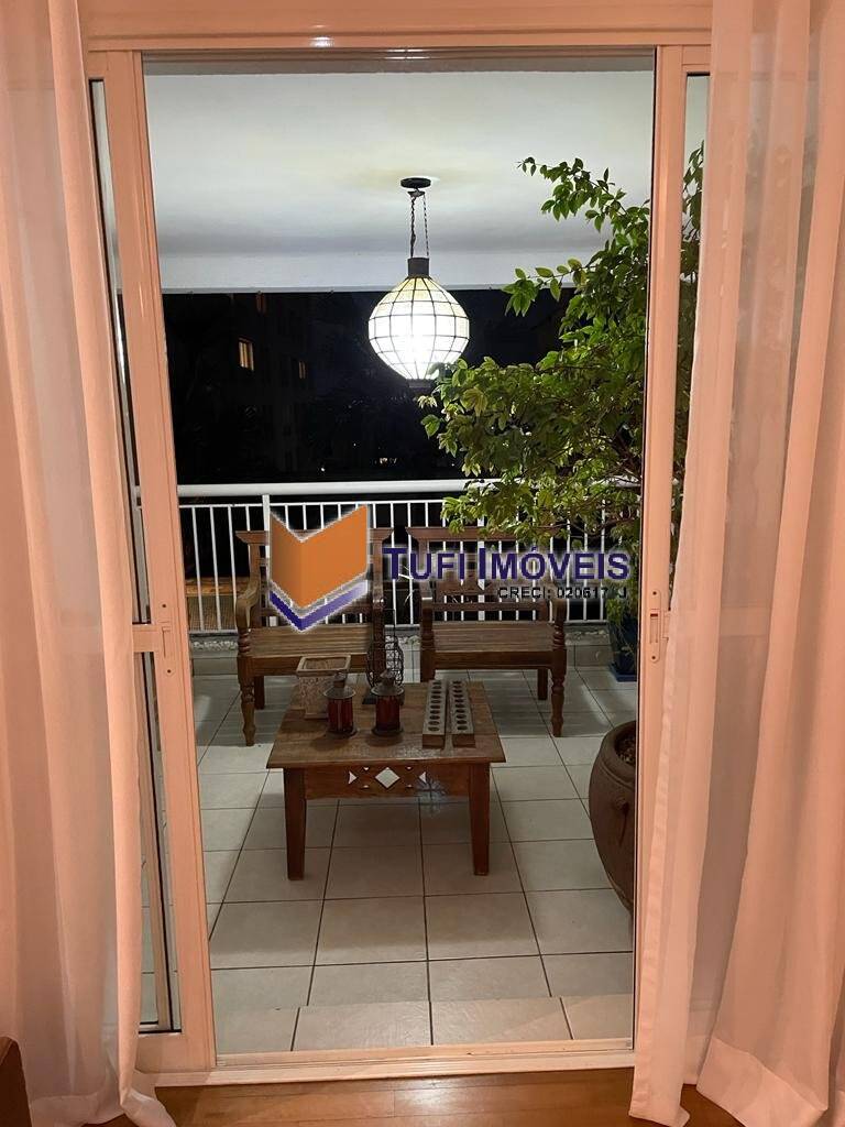 Apartamento à venda com 2 quartos, 104m² - Foto 5