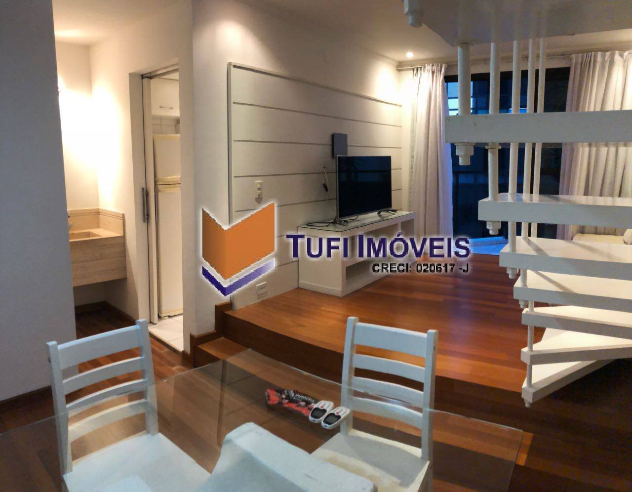 Apartamento à venda e aluguel com 1 quarto, 70m² - Foto 2