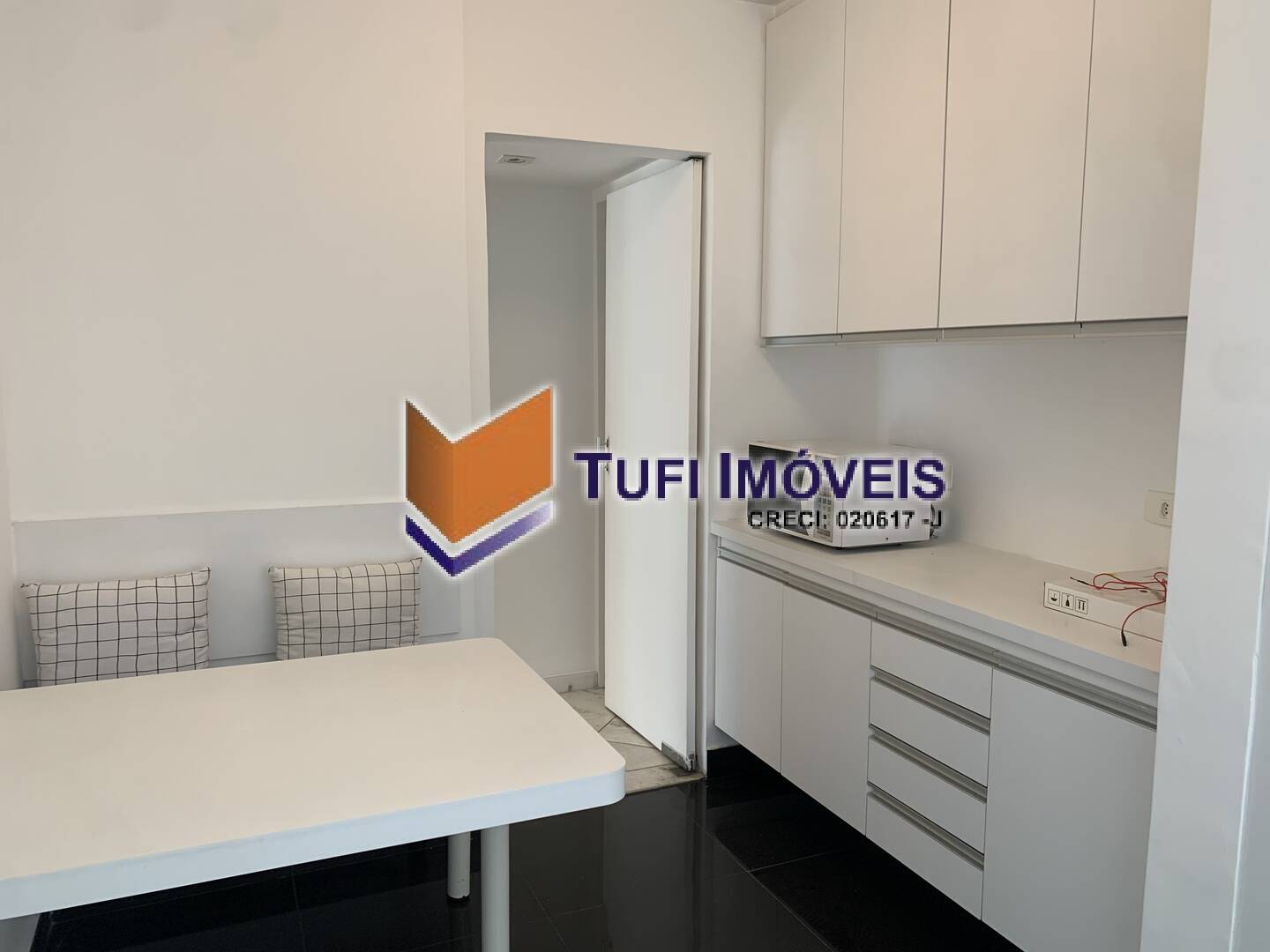 Apartamento à venda e aluguel com 2 quartos, 145m² - Foto 13