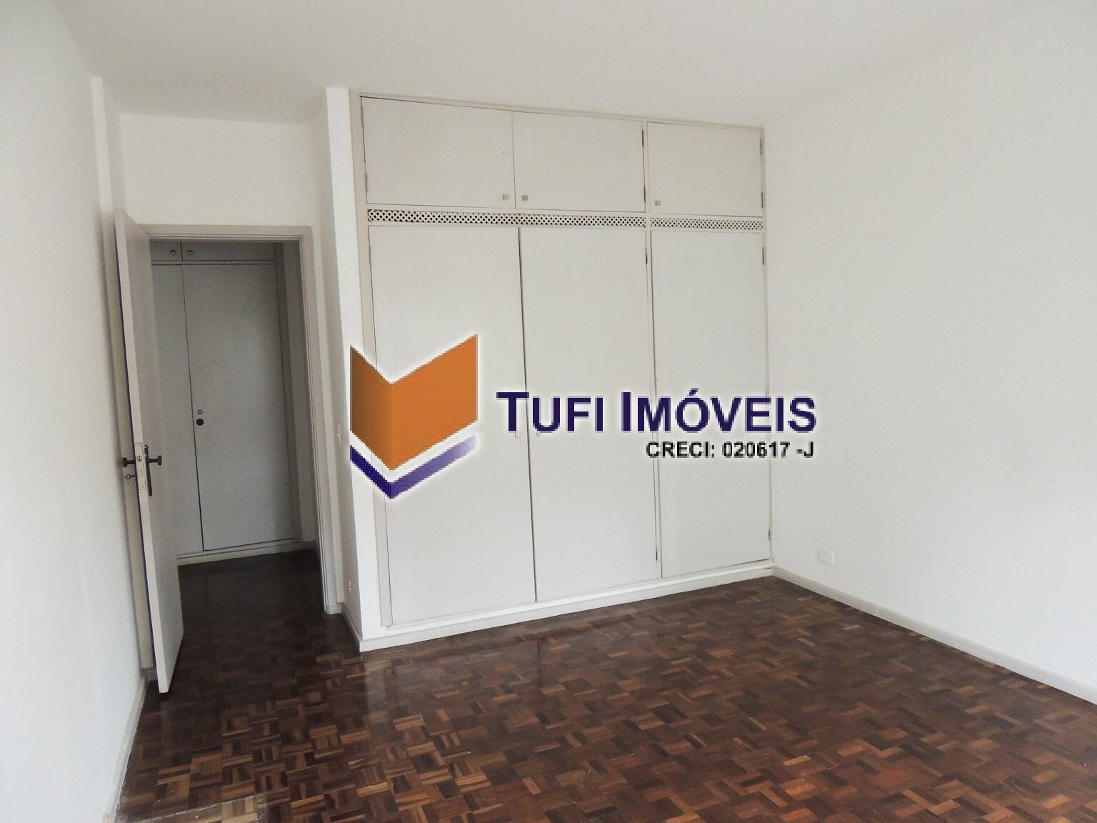 Apartamento à venda com 3 quartos, 186m² - Foto 13