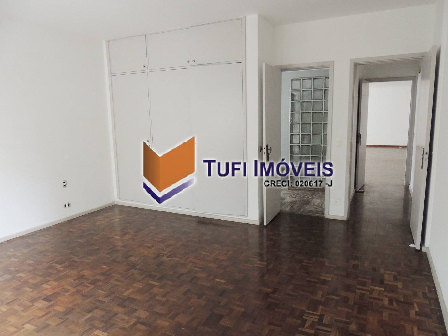 Apartamento à venda com 3 quartos, 186m² - Foto 8