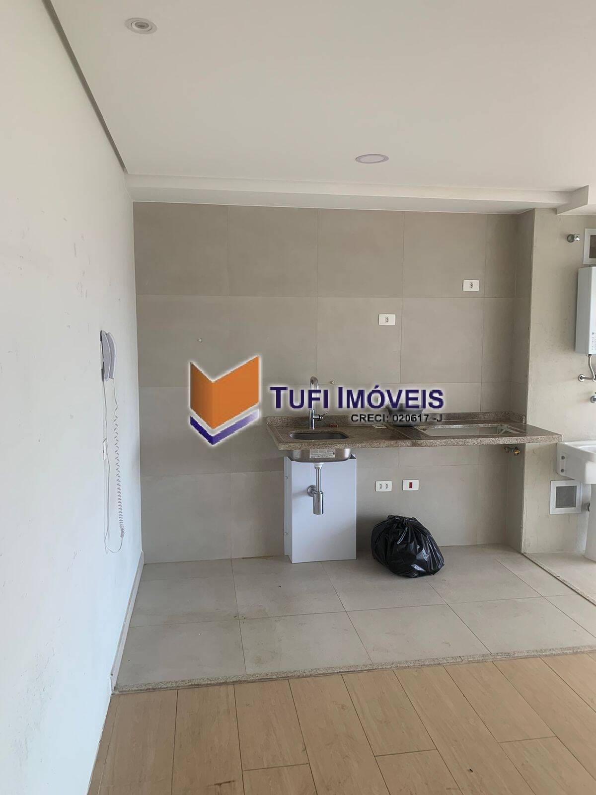 Apartamento à venda com 2 quartos, 62m² - Foto 6