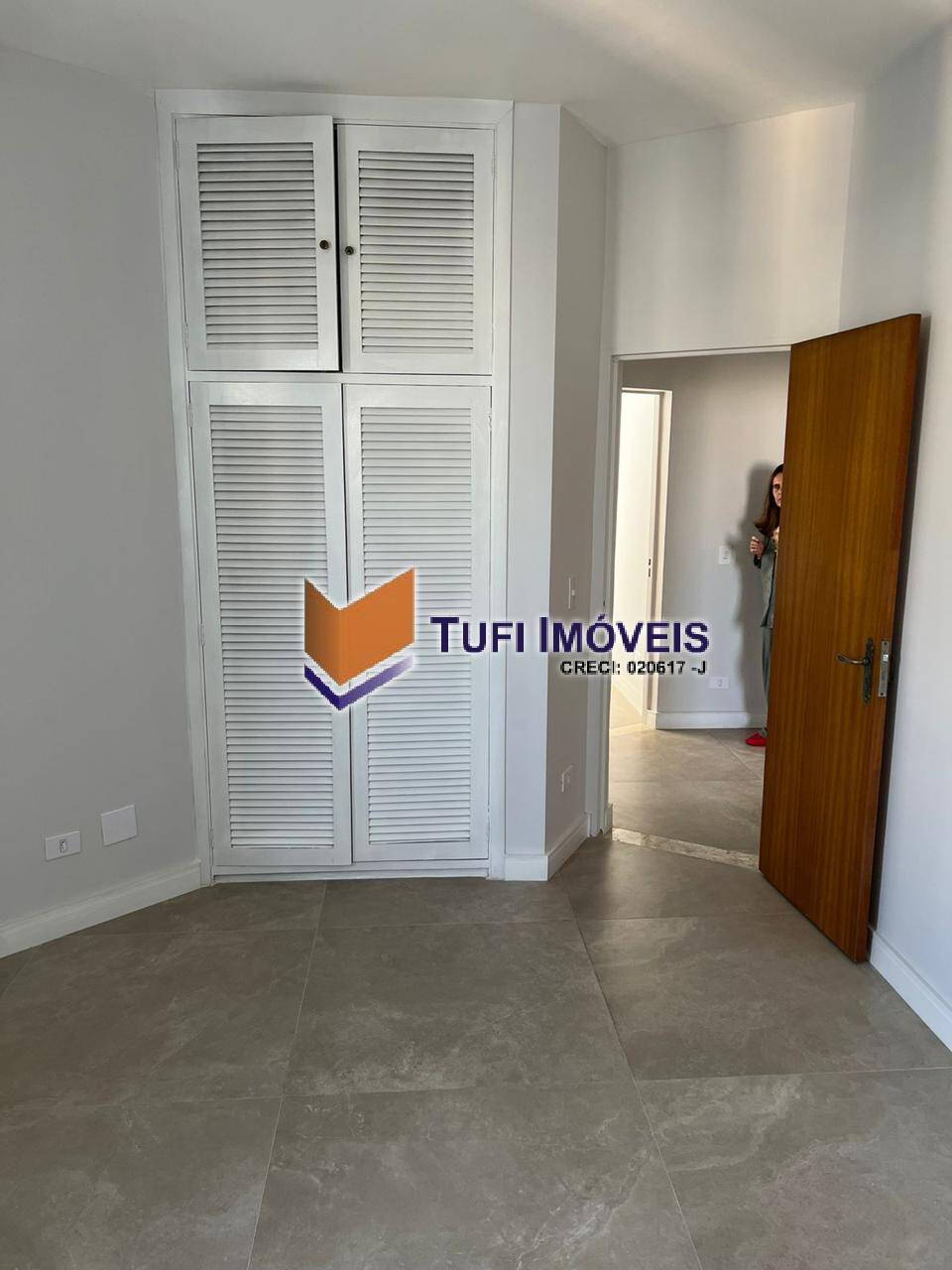 Apartamento à venda com 4 quartos, 185m² - Foto 8