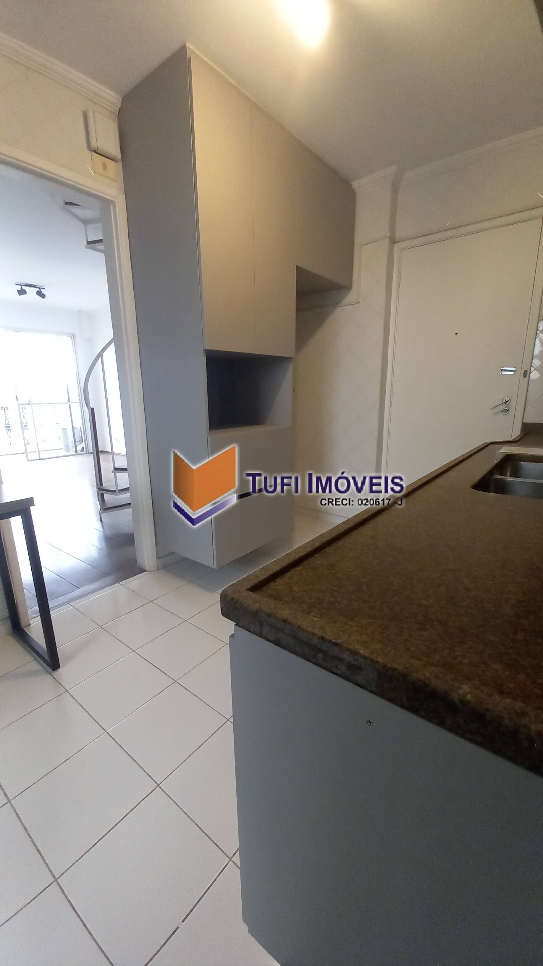 Apartamento à venda e aluguel com 2 quartos, 150m² - Foto 30