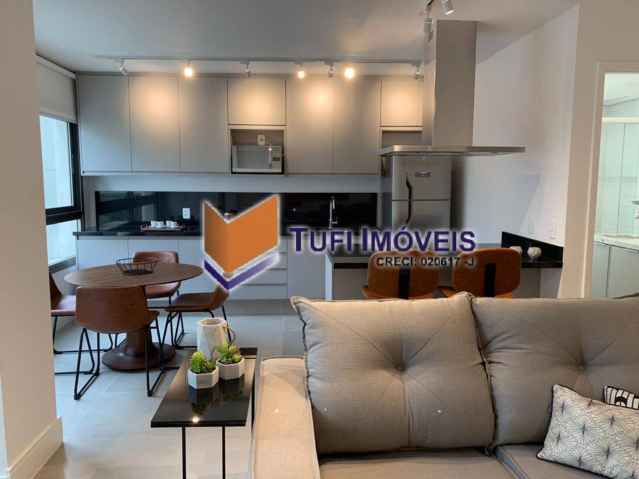 Apartamento à venda com 1 quarto, 85m² - Foto 2