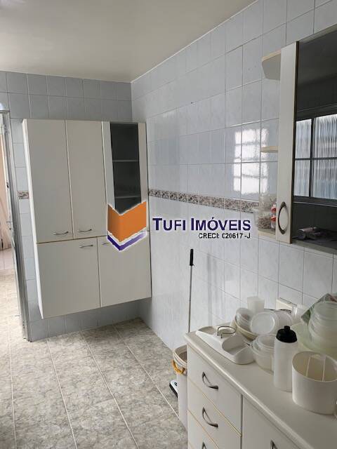 Apartamento à venda com 2 quartos, 75m² - Foto 11