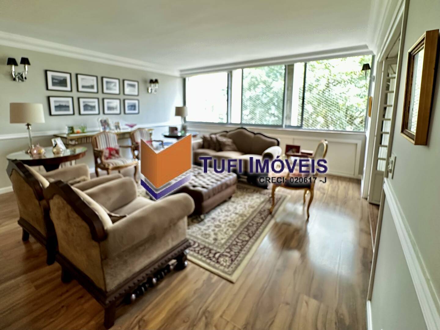 Apartamento à venda com 4 quartos, 202m² - Foto 4