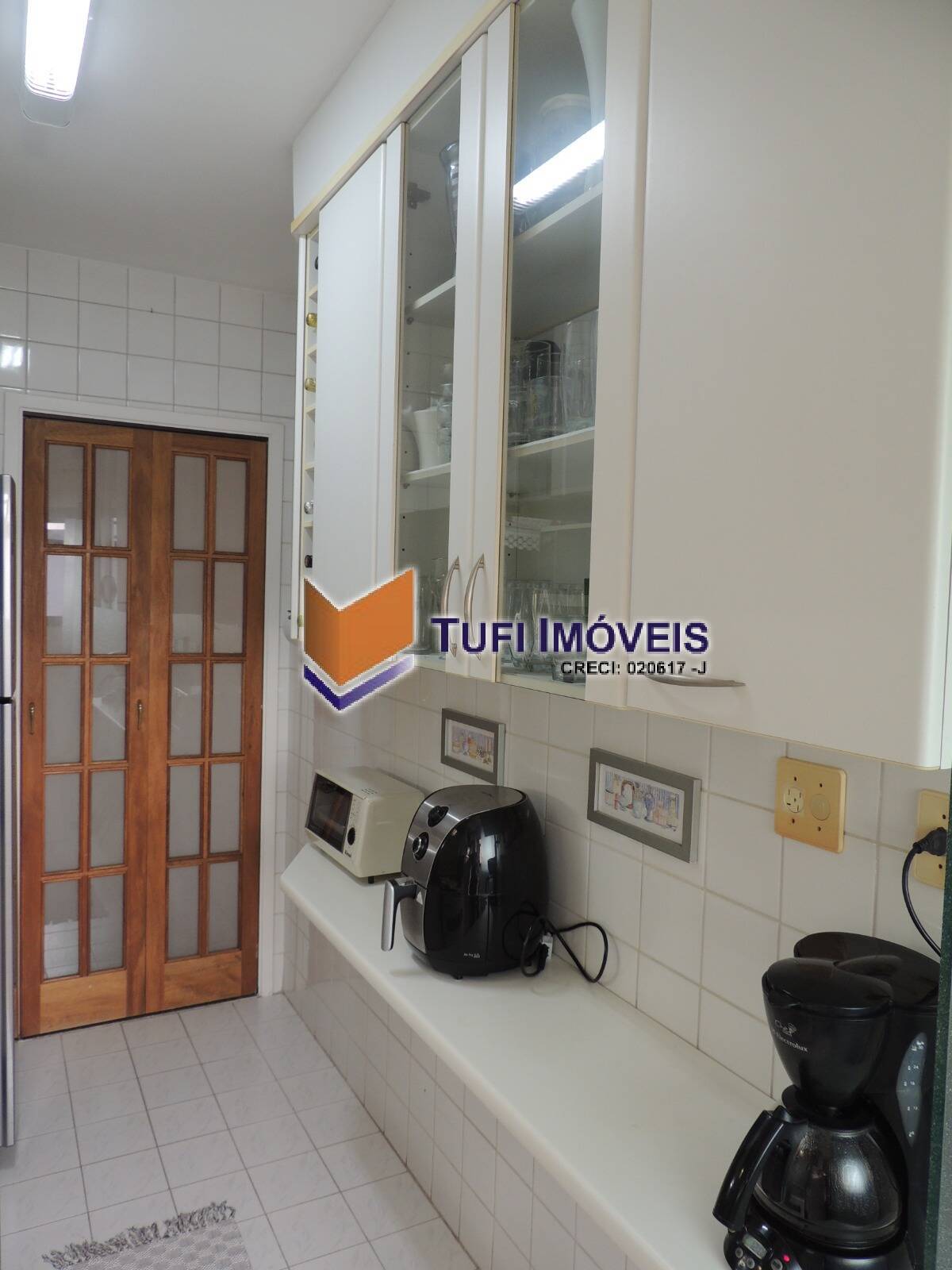 Apartamento à venda com 3 quartos, 75m² - Foto 7