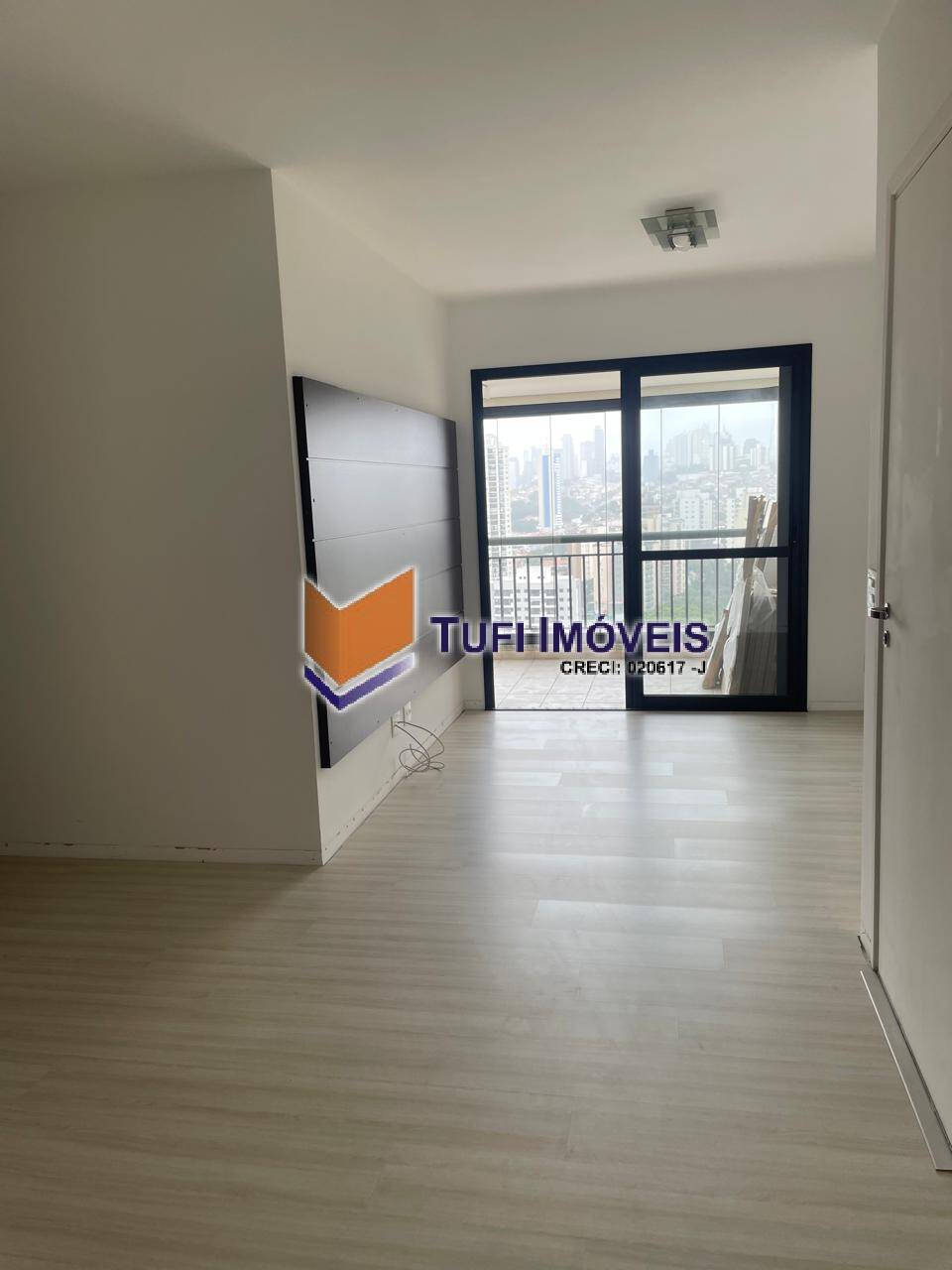 Apartamento para alugar com 3 quartos, 85m² - Foto 2