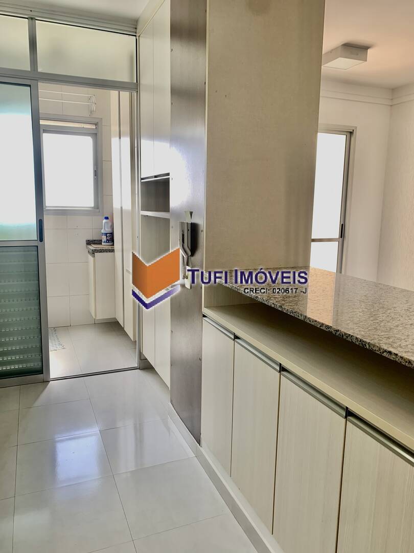 Apartamento à venda com 2 quartos, 69m² - Foto 10