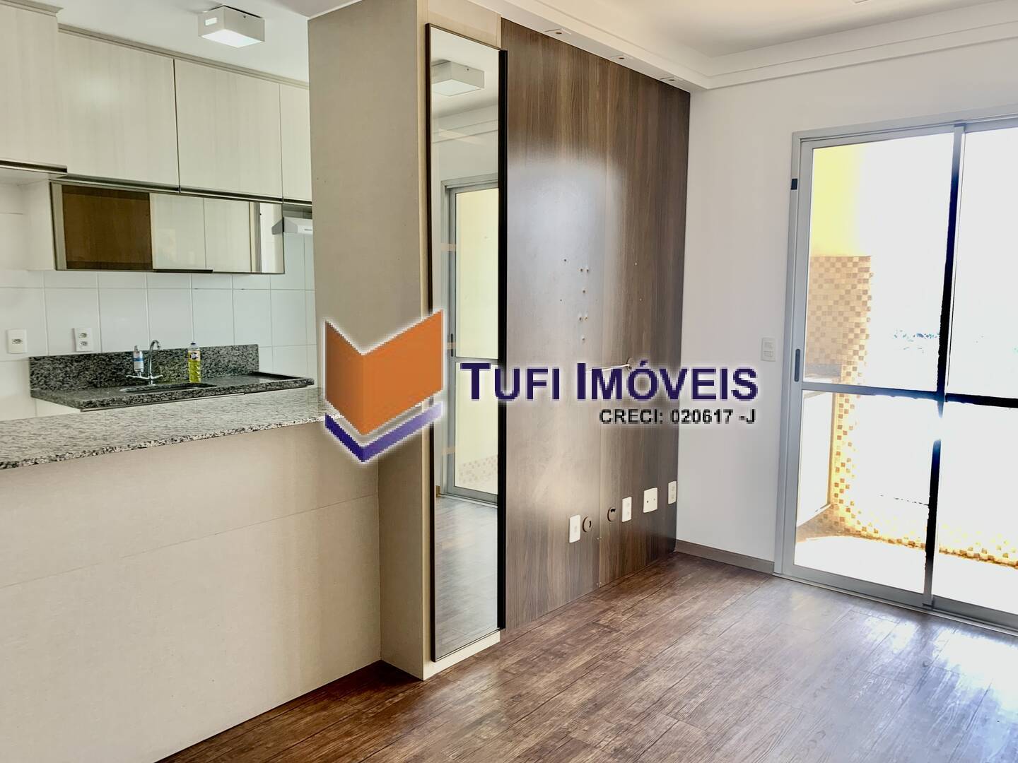 Apartamento à venda com 2 quartos, 69m² - Foto 2