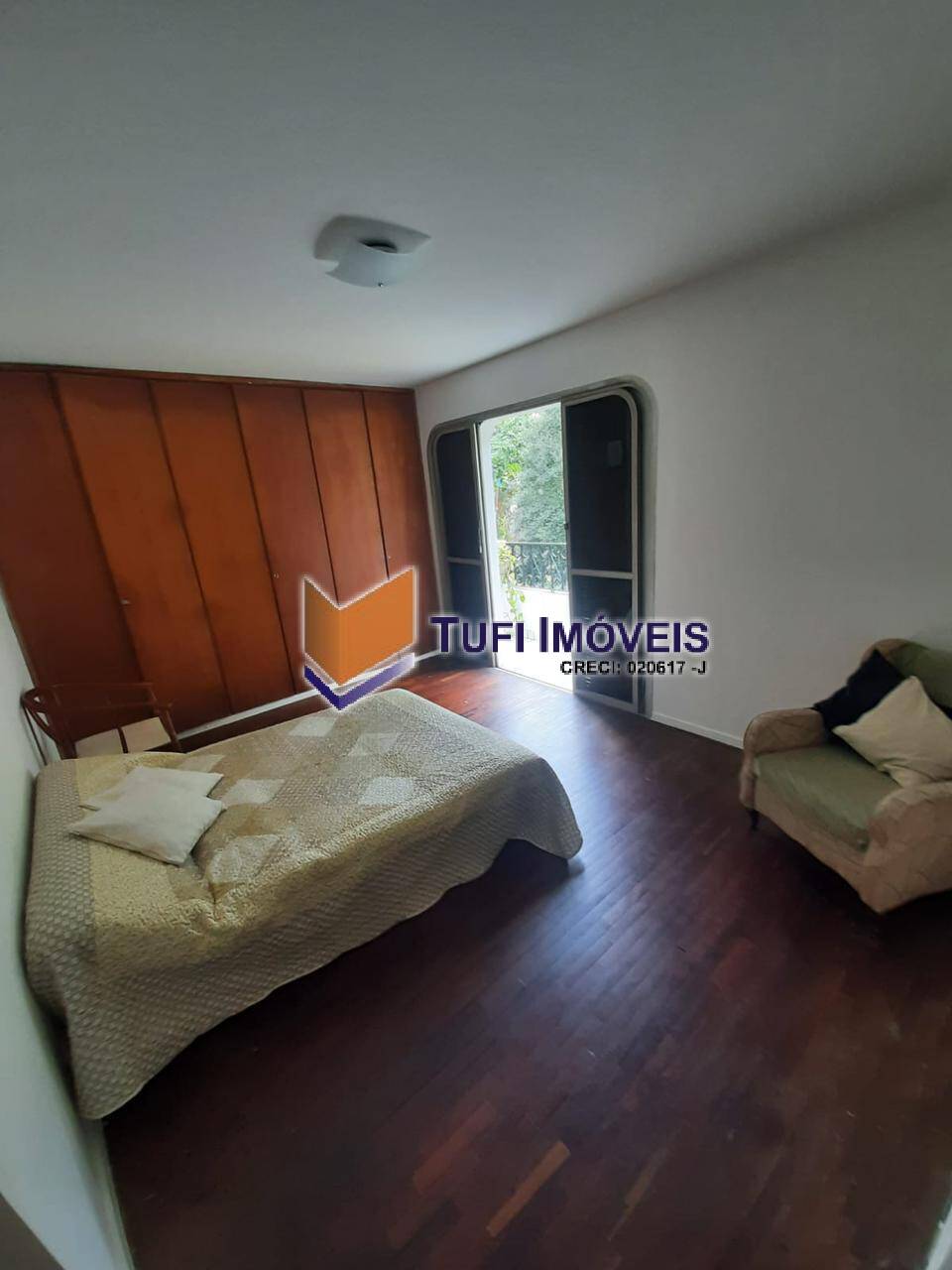 Apartamento à venda com 3 quartos, 128m² - Foto 11