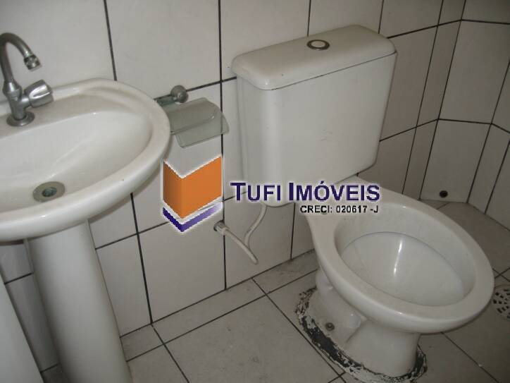 Apartamento para alugar com 2 quartos, 80m² - Foto 12