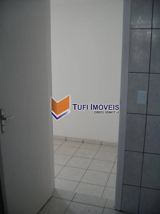 Apartamento para alugar com 1 quarto, 60m² - Foto 12