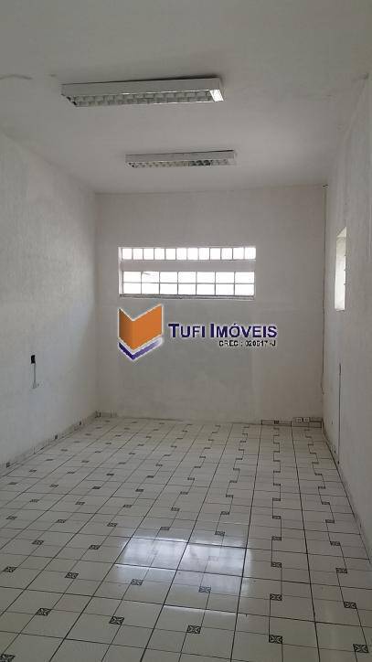 Casa à venda e aluguel com 1 quarto, 155m² - Foto 16